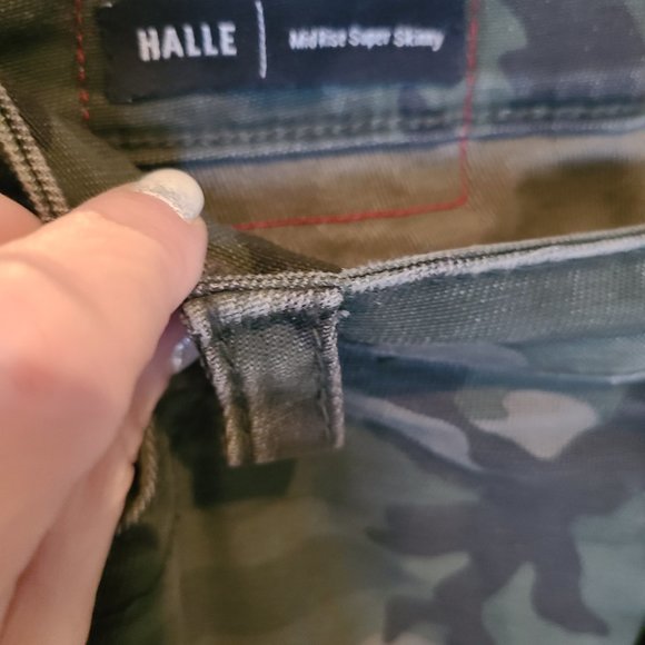True Religion Camo Jeans - Picture 5 of 8